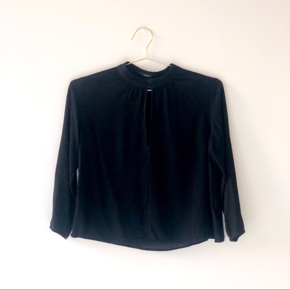 Aritzia Babaton Keyhole Black Blouse